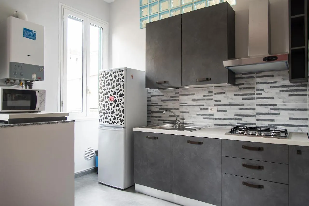 Youhosty - Venini 59 Apartment Milan